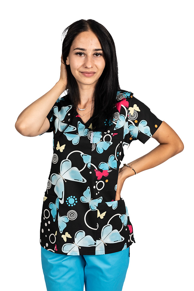 Blackbutterfly orvosi öltöny, mintás blúzzal és rugalmas nadrággal