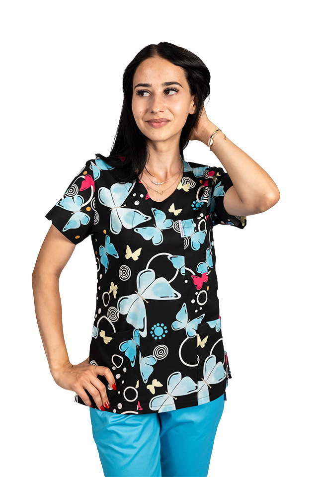 Fekete pillangómintás orvosi köpeny három foltzsebbel 