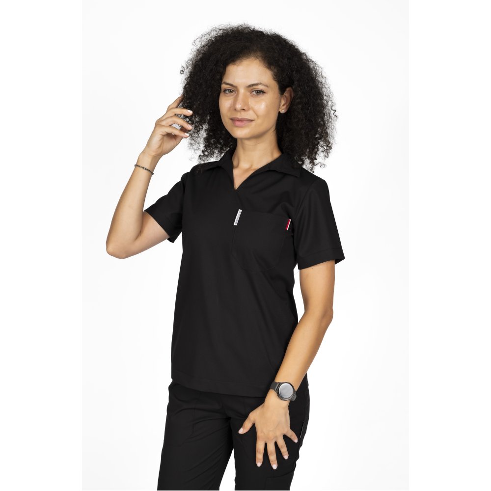 Fekete, rugalmas pólóruha V-nyakú blúzzal és szabadidőnadrággal, húzózsinórral és gumival