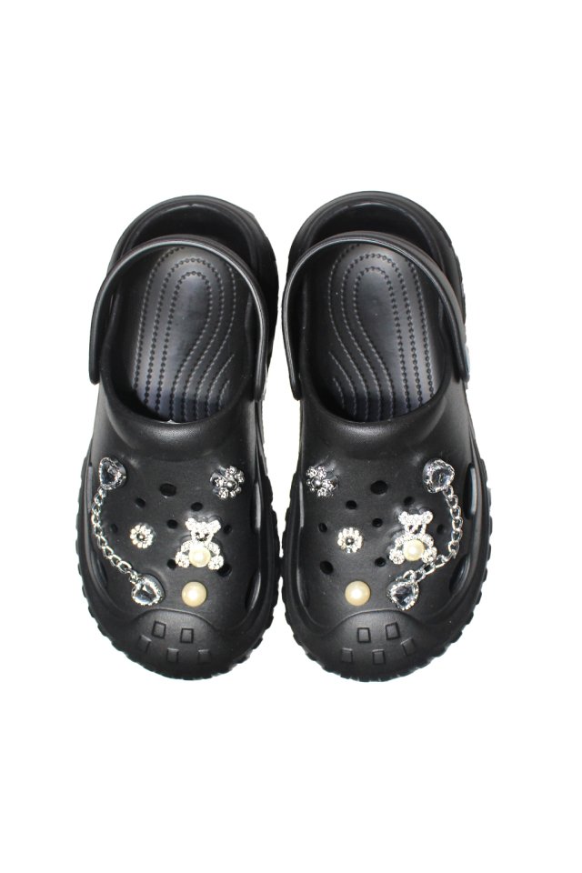 Fekete orvosi klumpa nőknek - Applikációs részletekkel ellátott klumpa