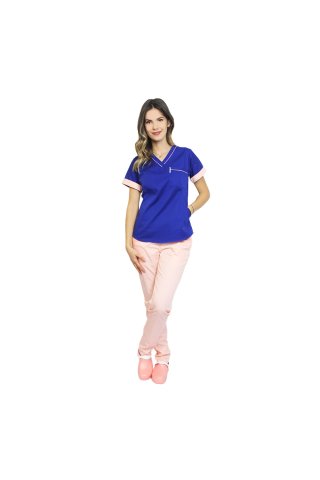  Orvosi öltöny, amely őszibarack paspol-os kék blúzból és nadrágból áll, Amani modell
