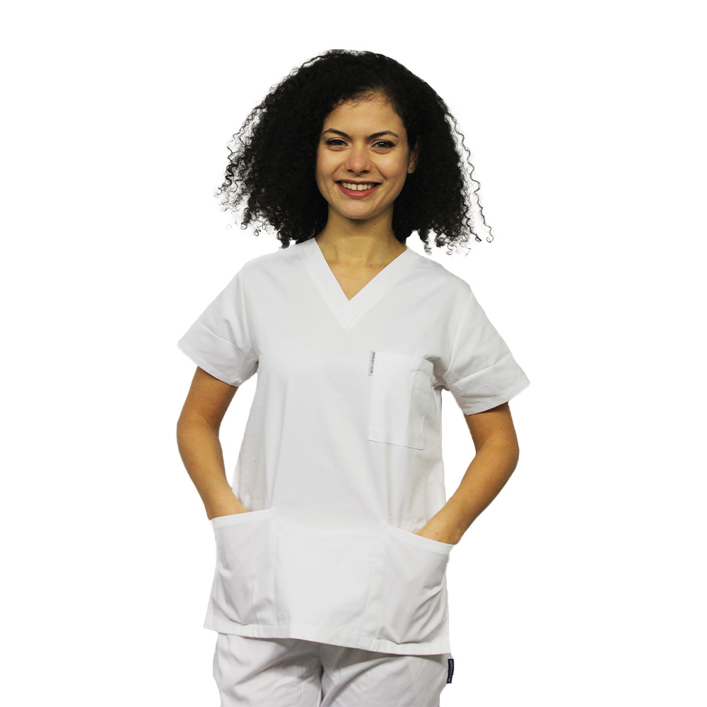 Fehér orvosi öltöny V-alakú horgonyblúzzal és fehér elasztikus nadrággal