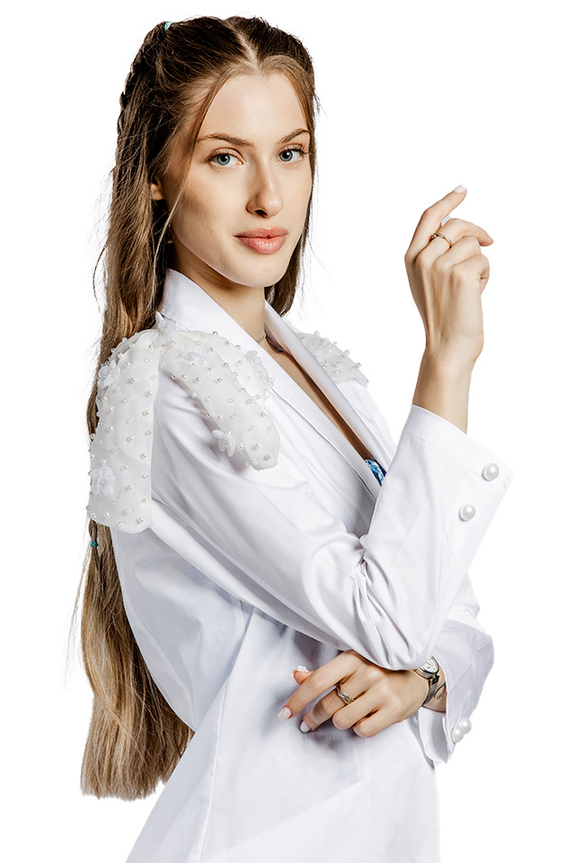 Ivana fehér orvosi ruha, női, kendőgallérral, gyöngygombokkal, két masnival és hosszú ujjú